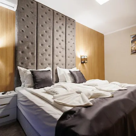 Szálloda Casa Karina