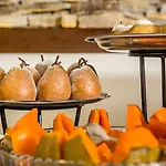 Hotel Casa Karina 4*