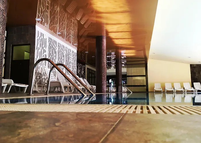 Hotel Casa Karina 4*